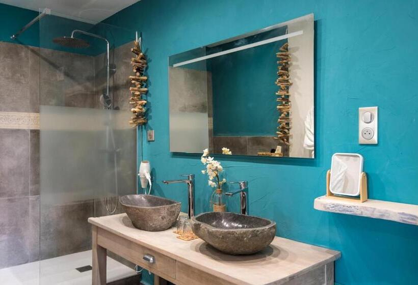 Le Mas Des Colombes Chambres D Hôtes B&b & Spa