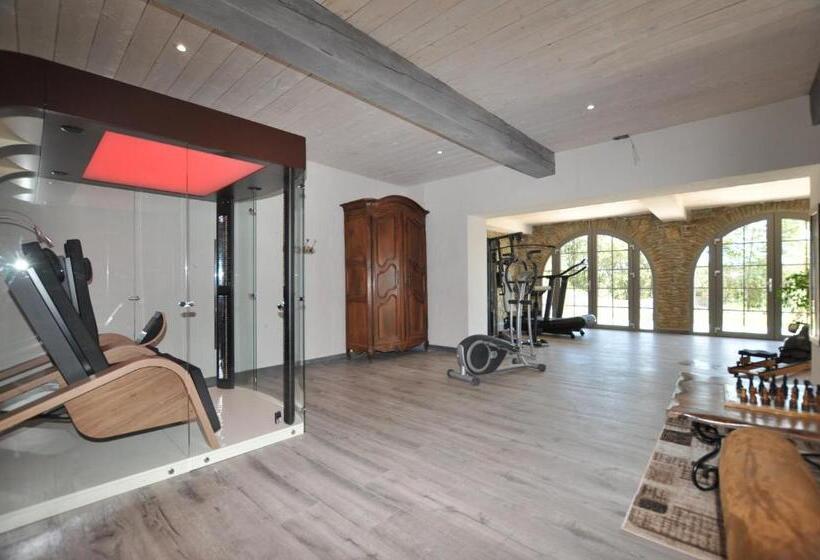 Le Mas Des Colombes Chambres D Hôtes B&b & Spa