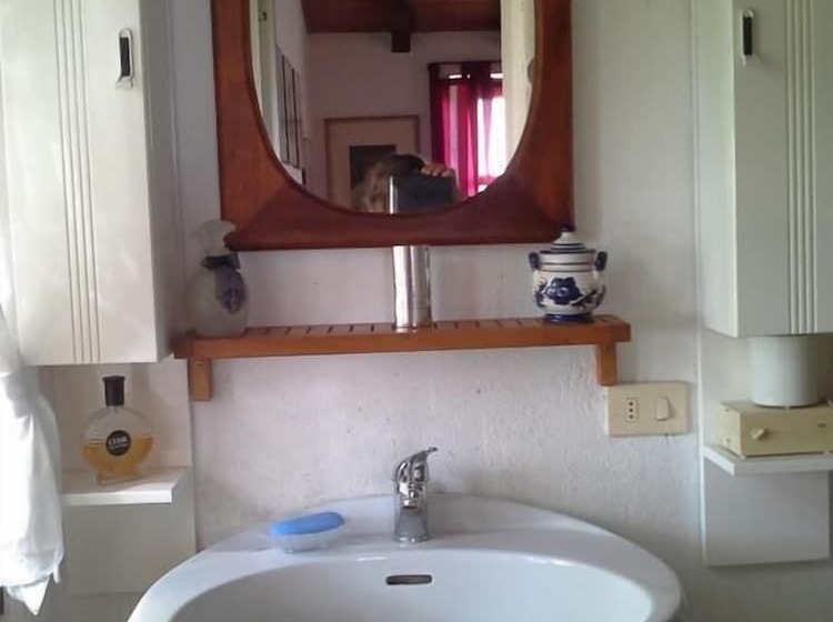 مبيت وإفطار Villa Malgrè Tout