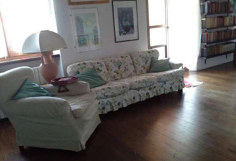 مبيت وإفطار Villa Malgrè Tout