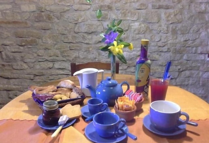 مبيت وإفطار Villa Malgrè Tout