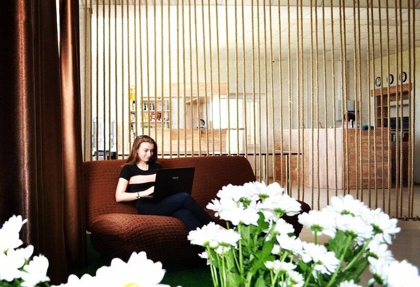 Capsule Hotel Tolmachevo