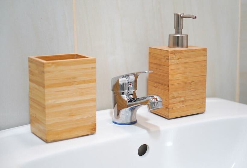 Eco Hotel Altair   Hostel