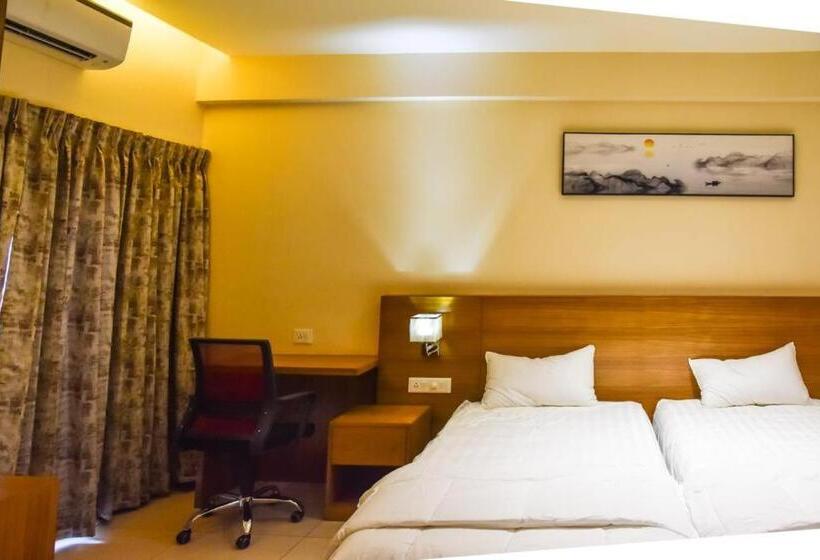 Fabhotel Ajinkya Residency