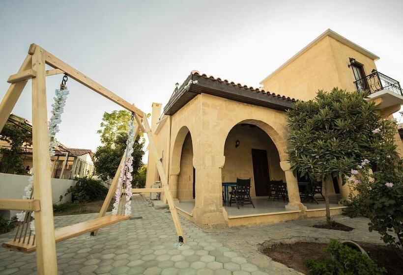 פונדק Nicosia Taskonak Hotel & Restaurant