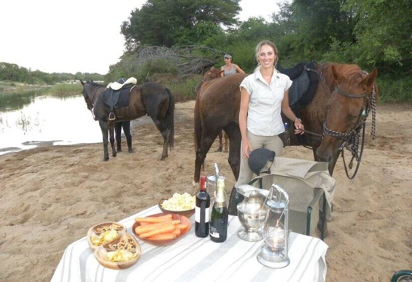 فندق Abelana Safari Camp