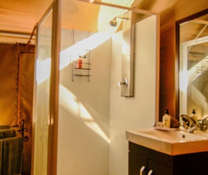 فندق Abelana Safari Camp