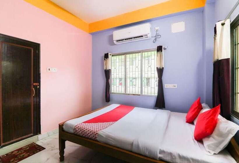 ホテル Akankha By Oyo Rooms