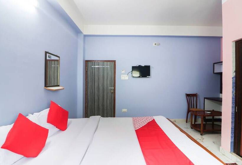 ホテル Akankha By Oyo Rooms