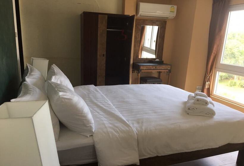 فندق Arcadia Maephim Serviced Apartment