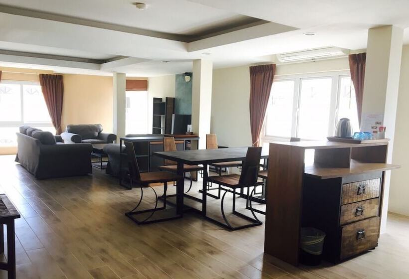 فندق Arcadia Maephim Serviced Apartment