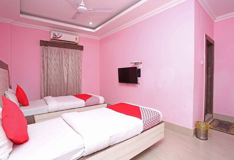 ホテル Benjamin By Oyo Rooms