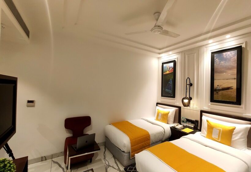 Hotel Bloom Boutique   Gk 1