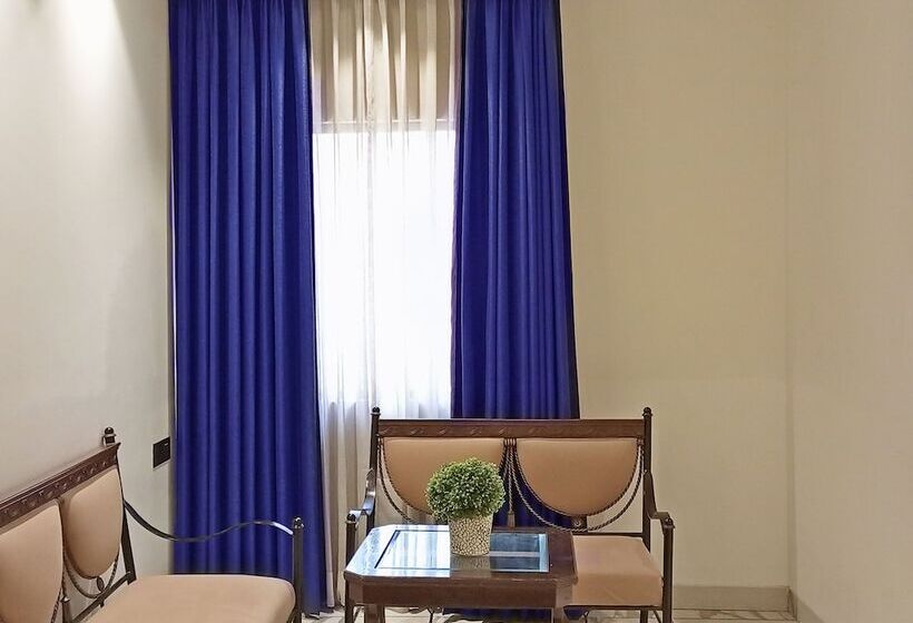 Hotel Bloom Boutique   Gk 1