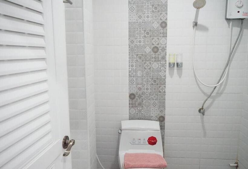 בית מלון כפרי Chaiyai River Front