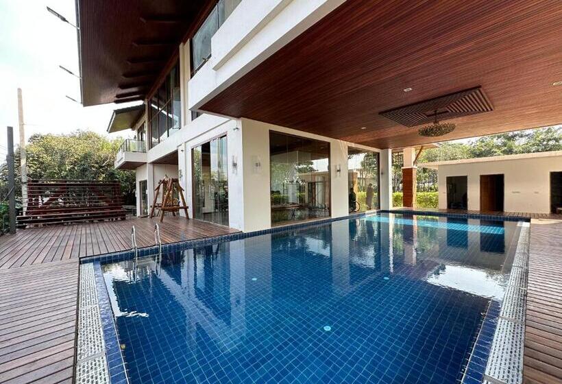 Отель Damnoen Care Resort