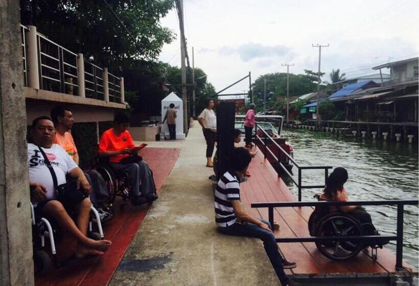 Отель Damnoen Care Resort