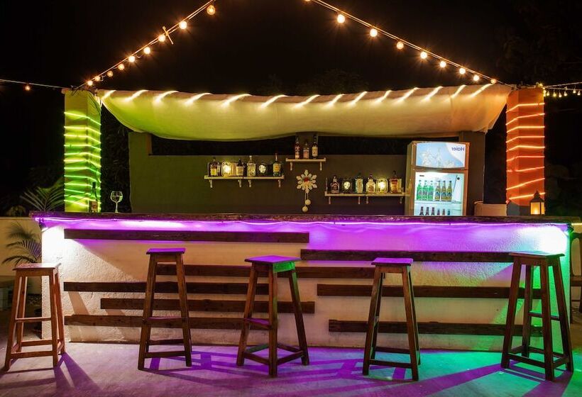 Отель Fantasy Resort Goa