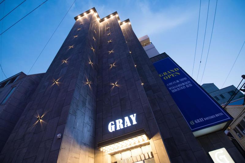 Hotel Gray