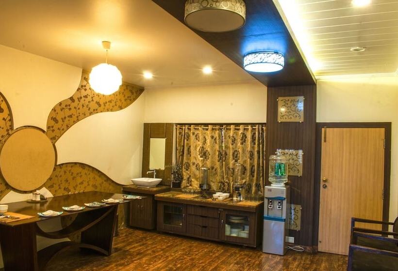 Отель Havelock Leisure