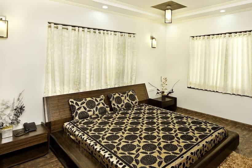 Отель Havelock Leisure