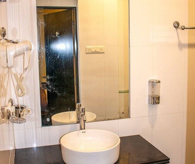 Отель Havelock Leisure