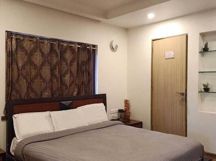 Отель Havelock Leisure