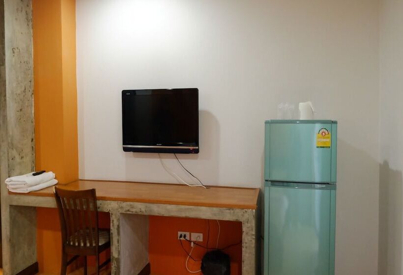 酒店 Iyara Apartment