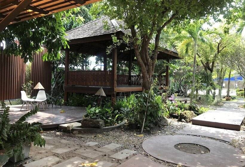 酒店 Iyara Apartment