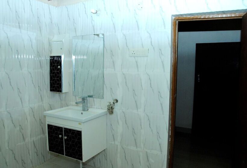 ホテル Kraj Tiger Resort