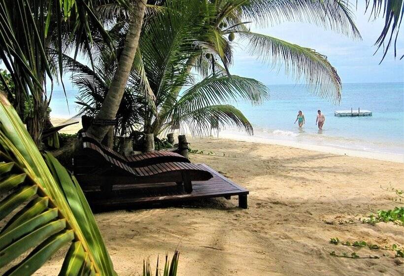 בית מלון כפרי Little Corn Beach And Bungalow