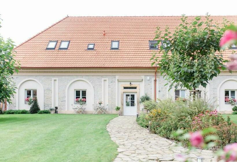 Отель Na Kmíně