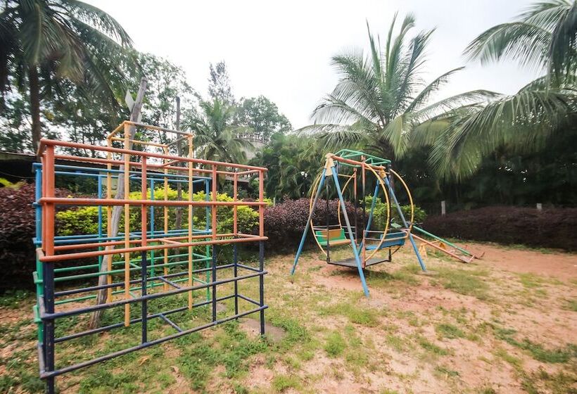 בית מלון כפרי Rashi Farms By Oyo Rooms