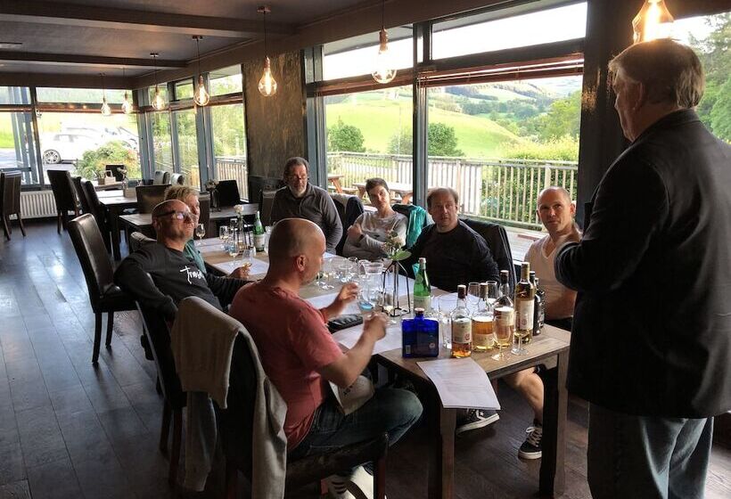 فندق Riders Retreat Tweed Valley