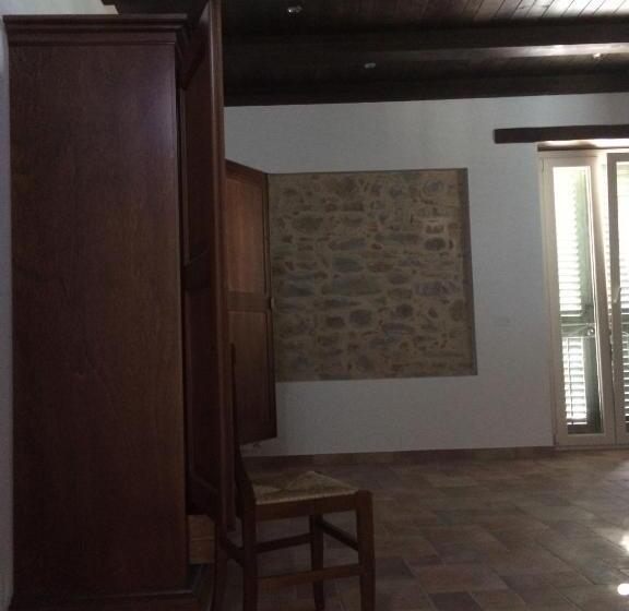 فندق ريفى Azienda Agricola Perconti