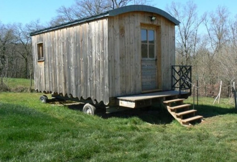 فندق ريفى Le Jardin De Beyssin