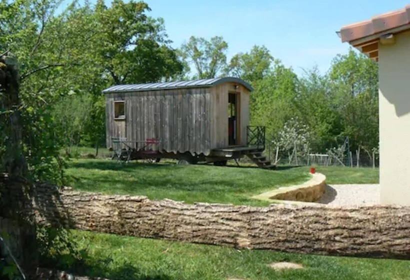 فندق ريفى Le Jardin De Beyssin