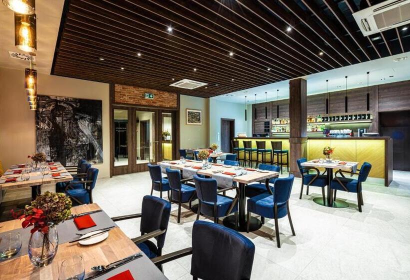 בית מלון כפרי Sezony. Restauracja I