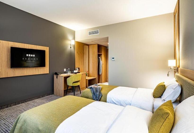 בית מלון כפרי Sezony. Restauracja I