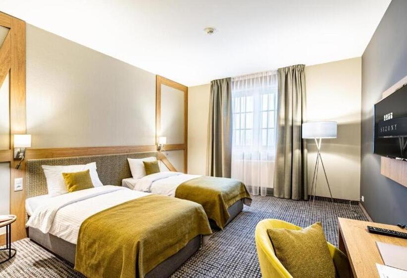 Отель Sezony. Restauracja I