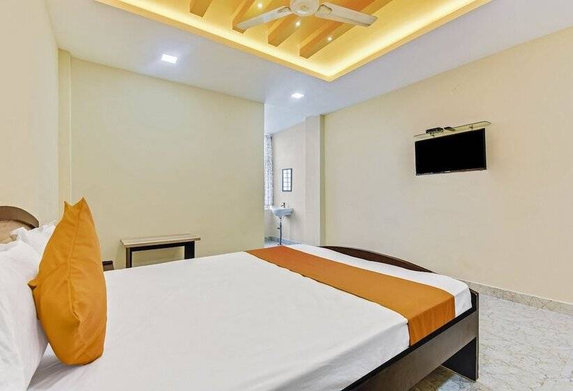 בית מלון כפרי Spot On 46956 Kalparukshaa Lodge