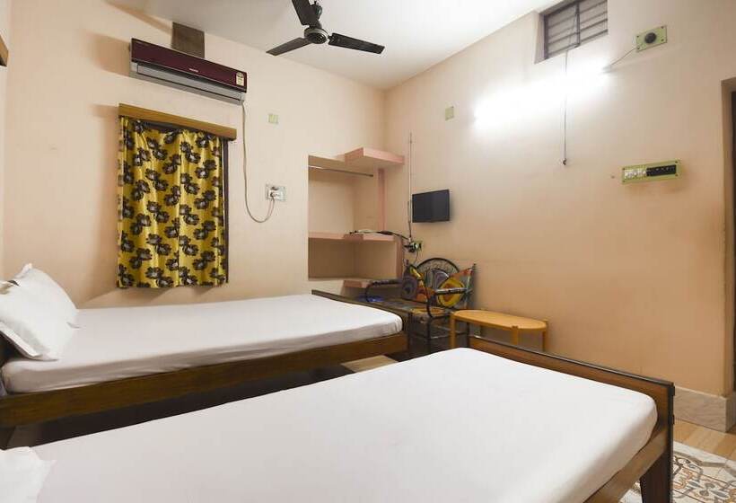 فندق Spot On 48582 Monalisa Lodge