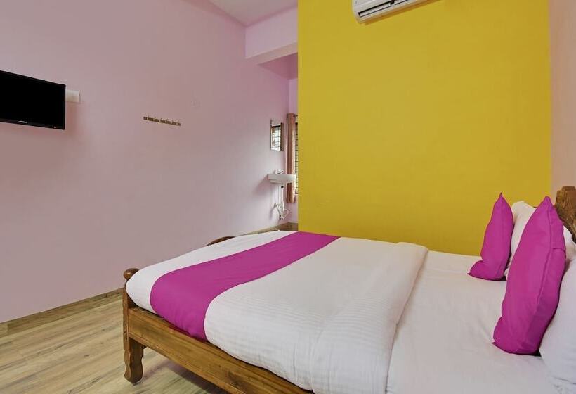 酒店 Spot On 48860 Anil Lodge