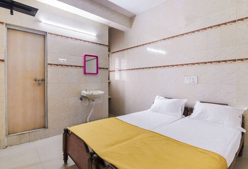 酒店 Spot On 49347 Jayalakshmi Residency Lodge