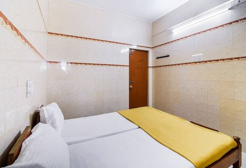 酒店 Spot On 49347 Jayalakshmi Residency Lodge