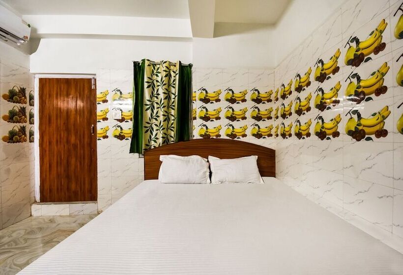 ホテル Spot On 49451 New Bishnupriya