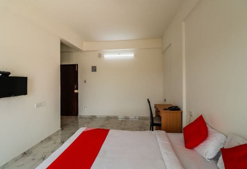 فندق Spot On 49483 Dew Drops