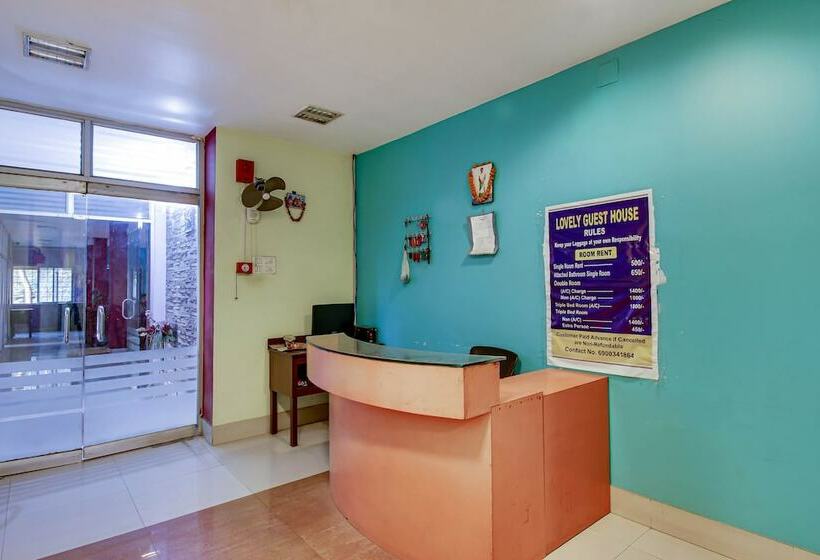 Spot On 60241 Hotel Hollywood