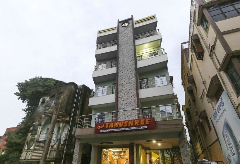 בית מלון כפרי Tanushree By Oyo Rooms