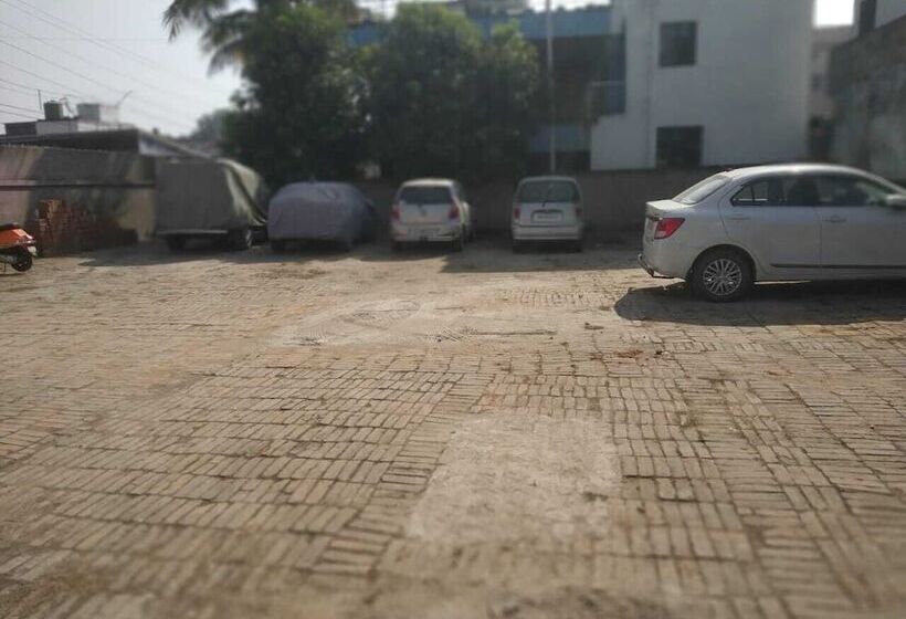 ホテル Tara Tower